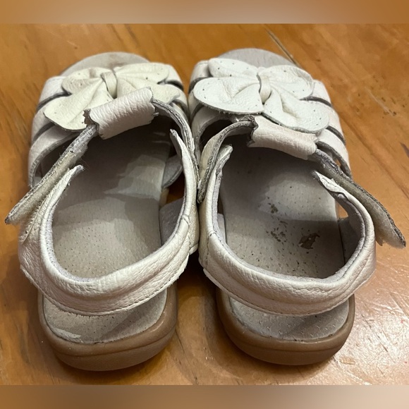 Girls Soft Closed Toe Princess Flat Shoes Summer Sandals Size 11 Little kid - Picture 5 of 7